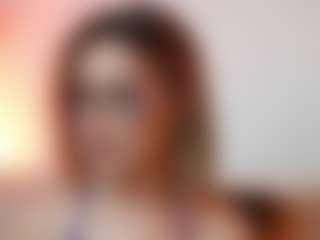 Live cam show with AileenAxa - Blowjob on madthumbs