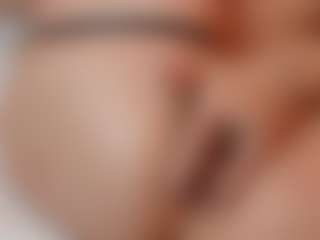 AileenAxa's Live Sex Cam Show