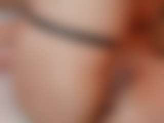 AileenAxa's Live Sex Cam Show