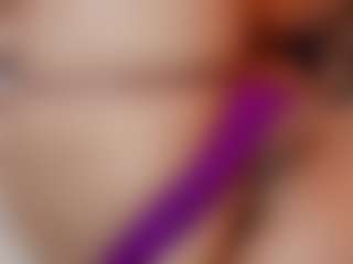 Live cam show with AileenAxa - Foot Fetish on SpankPalCams