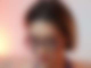 AileenAxa's Live Sex Cam Show