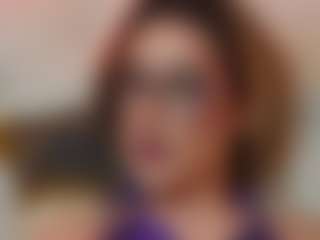 AileenAxa's Live Sex Cam Show