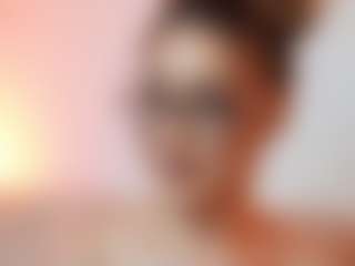 AileenAxa's Live Sex Cam Show