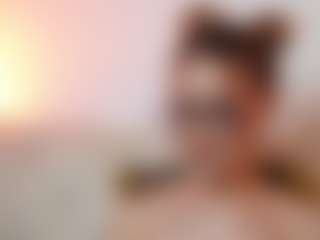 AileenAxa's Live Sex Cam Show