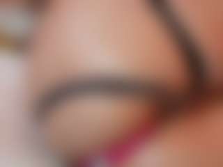 AileenAxa's Live Sex Cam Show