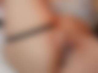 Live cam show with AileenAxa - White on milfzrlive.com | united states