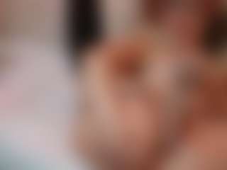AileenAxa's Live Sex Cam Show