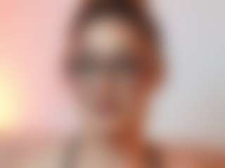 AileenAxa's Live Sex Cam Show