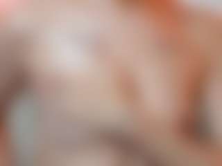 AileenAxa's Live Sex Cam Show