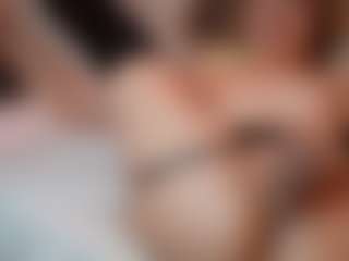 AileenAxa's Live Sex Cam Show