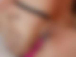 AileenAxa's Live Sex Cam Show