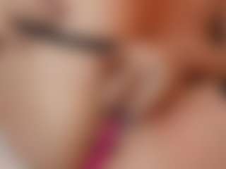 AileenAxa's Live Sex Cam Show