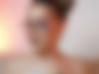 AileenAxa's Live Sex Cam Show