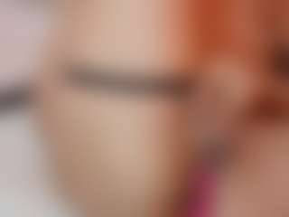 AileenAxa's Live Sex Cam Show