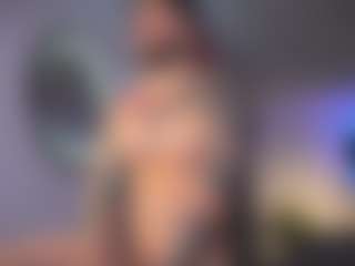 Live cam show with FrankFarrell - Latina on Hubzter Live | colombia
