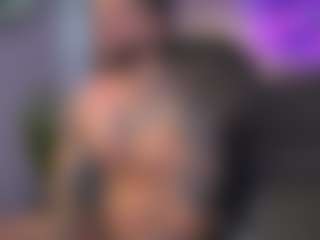 Live cam show with FrankFarrell - Big Cock on Lustler