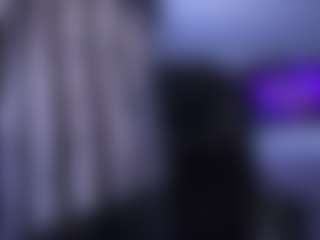 Live cam show with FrankFarrell - English on Latina Girls