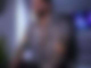 Live cam show with FrankFarrell - Colombia on 1on1-livenow
