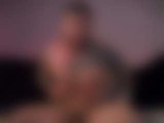 FrankFarrell's Live Sex Cam Show