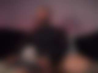 Live cam show with FrankFarrell - Spank on https://playwithruby.com
