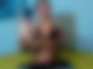 Live-Cam-Show mit malikalena - Big Cock auf Camsoda