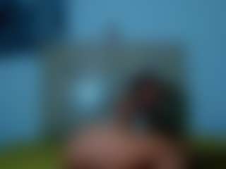 Live cam show with malikalena - Ejaculation on Livezox