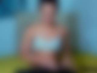 Live cam show with malikalena - Small Tits on Big Tits