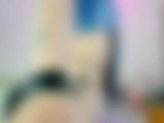Live cam show with 01-Brendaa - Black Hair on liverealitysex.com