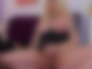 AlenaRios's Live Sex Cam Show
