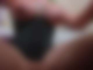AlenaRios's Live Sex Cam Show