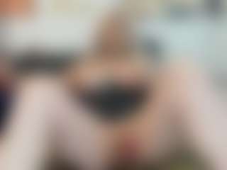AlenaRios's Live Sex Cam Show