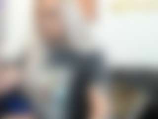 Live cam show with AlenaRios - Average on liverealitysex.com