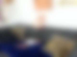 Live cam show with AlenaRios - Average on UwU Esports