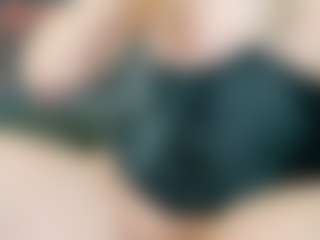 AlenaRios's Live Sex Cam Show