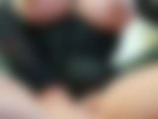 AlenaRios's Live Sex Cam Show