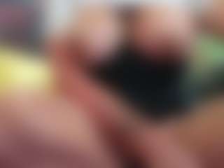 Live cam show with AlenaRios - Dirty Talk on madthumbs