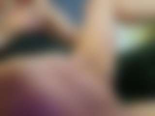 Live cam show with AlenaRios - Roleplay on Camsoda