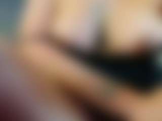 Live cam show with AlenaRios - Trimmed on Camsoda