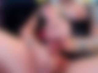 Live cam show with AlenaRios - Big Tits on livesuperchat.net