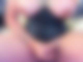 AlenaRios's Live Sex Cam Show