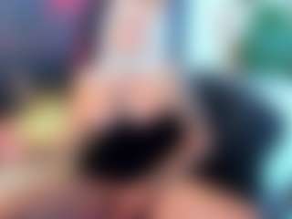 Live cam show with AlenaRios - Big Cock on slutload