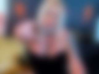 Live cam show with AlenaRios - Brown Eyes on Sweet Sext