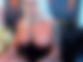 Live cam show with AlenaRios - Blonde Hair on Camsoda