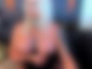 AlenaRios's Live Sex Cam Show