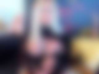 Live cam show with AlenaRios - Drinking on SquirtSoMuch