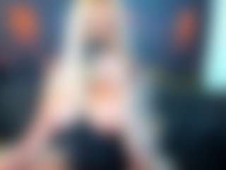 Live cam show with AlenaRios - Brown Eyes on Camsoda