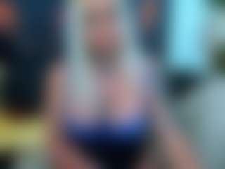Live-camshow met AlenaRios - Drinking op Camsoda