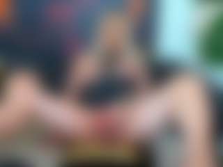 AlenaRios's Live Sex Cam Show