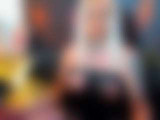 Live cam show with AlenaRios - Orgasm on CamClone