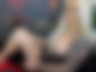 AlenaRios's Live Sex Cam Show